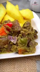 Yam chips with gizzard