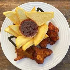 Yam chips with turkey
