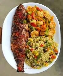 Fried rice with fish