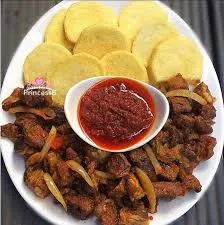 Yam chips with Goat