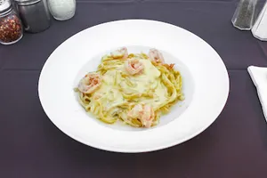 Fettuccine Alfredo
