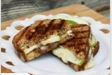 Granny’s Grilled Cheese