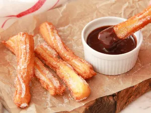 Churros + Chocolate NF. SF