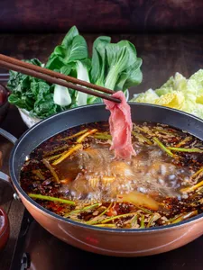 Sliced Fatty Beef Hot Spicy Pot 麻辣香鍋肥牛