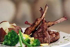 NEW ZEALAND ROASTED ORGANIC LAMB CHOPS