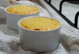 GOAT CHEESE BRÛLÉE (Vt)