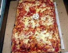 Acciughe Grandma Pizza