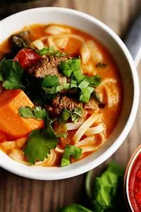 Sliced Beef & Noodle In Curry Soup