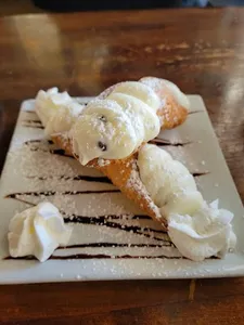 Cannoli