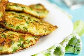 ZUCCHINI PANCAKES
