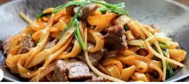 BEEF CHOW FUN NOODLE
